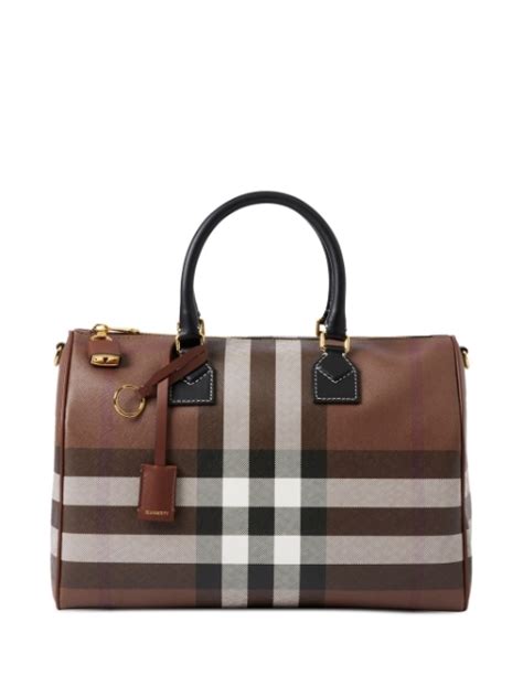 borse burberry pelle prezzo|Scopri la nuova collezione di borse Burberry donna su FARFETCH.